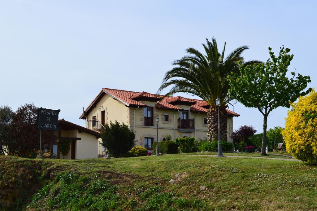 Posada El Jardin Santillana del Mar Bagian luar foto
